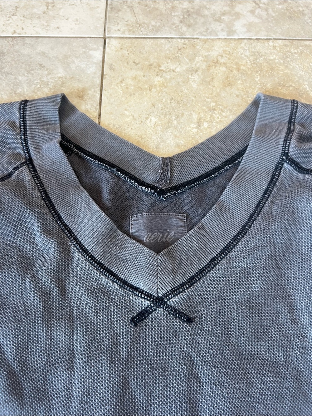 🎈HP🥳🎉 Aerie Oversized Charcoal Grey Sweater Size Medium - Picture 3 of 5